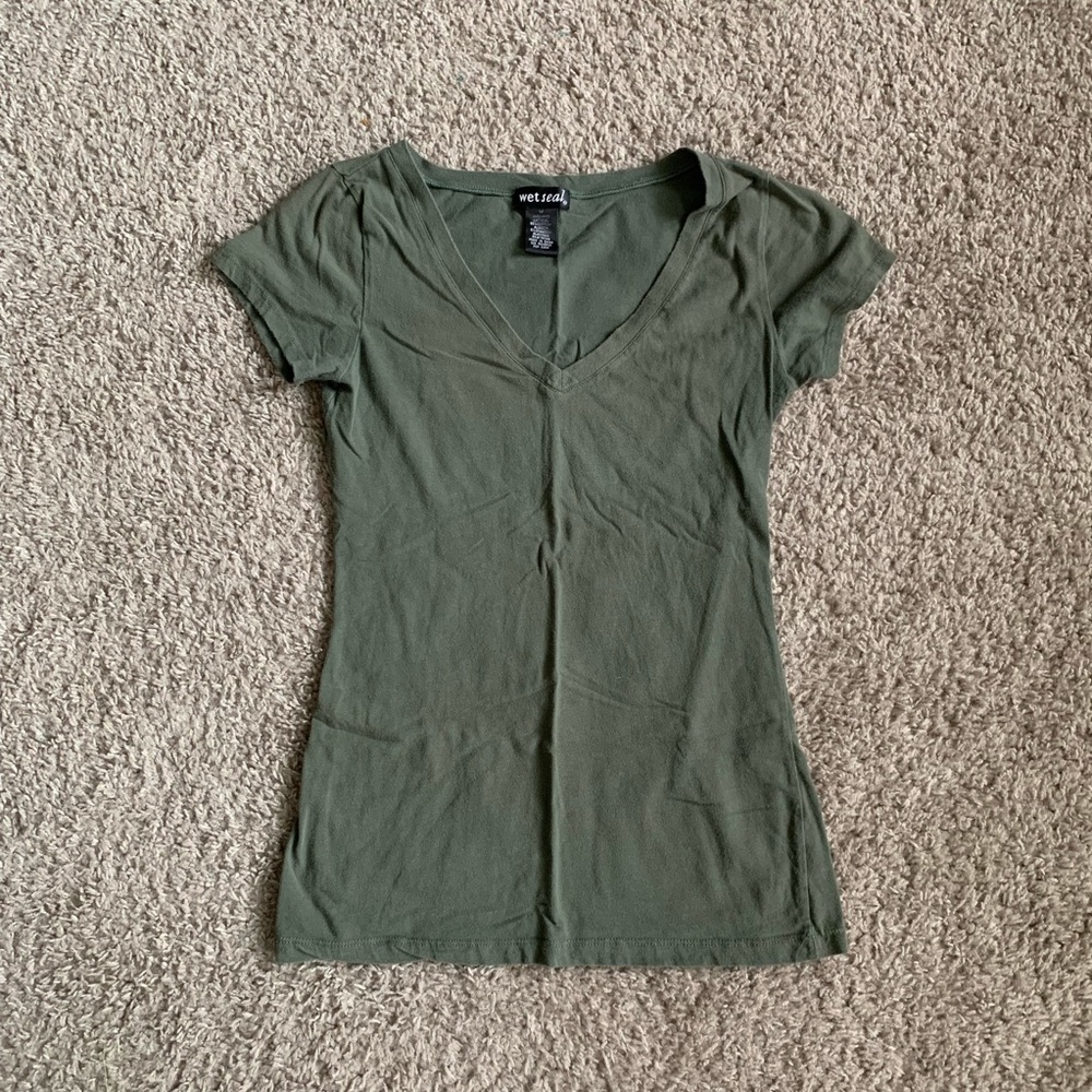 ***BUNDLE SALE*** V Neck Short Sleeve